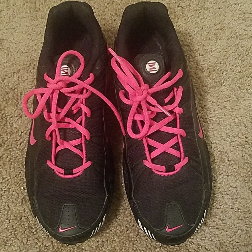 Nike shox